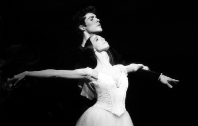 Viktorina Kapitonova Roberto Bolle Giselle Zurich Ballet